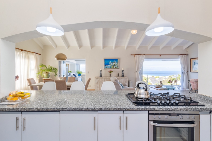 6 Bedroom Property for Sale in Cutty Sark Western Cape